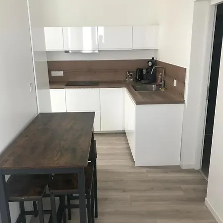 Joli T3 Renove Serviettes Non Incluses